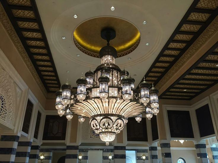 Arabian Nights Ornate Elegance Chandelier for High-ceiling