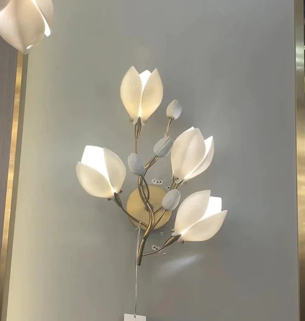 Art Design Creative Ceramic Magnolia Wall Lamp