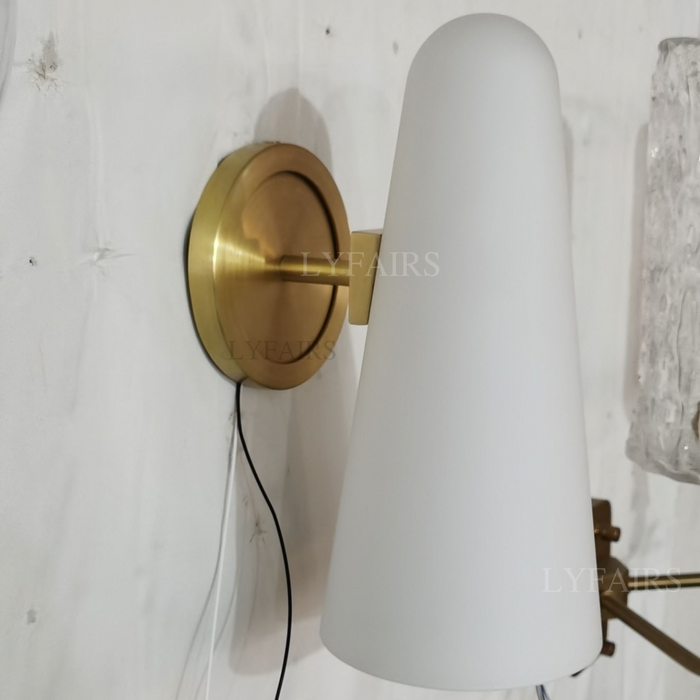 Modern Style Round Cone Hat Wall Lamp